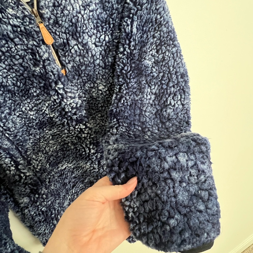 Sherpa Quarter Zip - Picture 2 of 7
